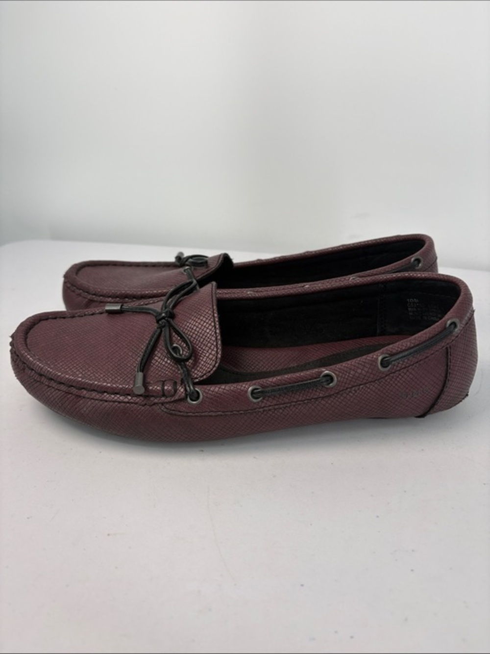 🍎 b.o.c. Burgundy Loafers driving moccasin.